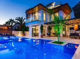 Villa Phi with heated indoor pool