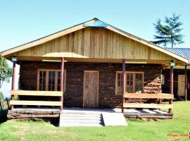 The Wonky House, apartment in Timau