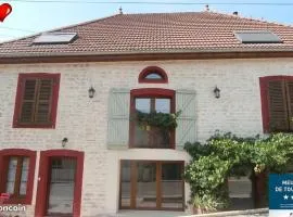 Gite 3 étoiles "entre sources et rivière" Besançon