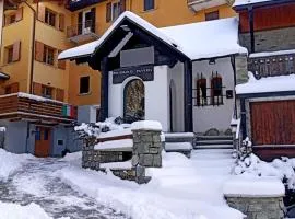MadeBoutique Rooms