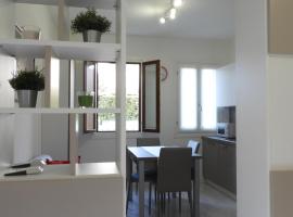 Morena Studio Apartment, huoneisto kohteessa Asolo