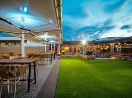 Barrack Point Holidays, hotel en Barrack Point