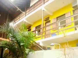SUITES COR DO SOL TRINDADE, homestay in Trindade