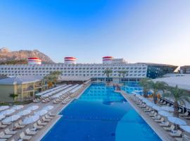 Transatlantik Hotel & Spa, hotel de 5 estrellas en Kemer