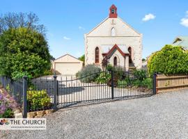 'THE CHURCH' Guest Home, Gawler Barossa Region, hotel v destinaci Willaston
