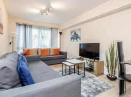 MPL Apartments Watford-Croxley Biz Parks Corporate Lets 2 bed FREE Parking, pet-friendly hotel in Watford
