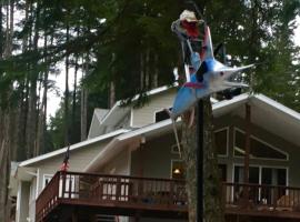 Biker's Bungalow - Near Mendenhall Glacier and Auke Bay Offering DISCOUNT ON TOURS!, apartment in Mendenhaven