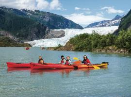 Thunder Mountain Place - Quiet, Comfortable Place Offering DISCOUNT ON TOURS!, hotel din Juneau