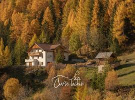 Ciasa Iachin Mountain Apartment, hôtel à San Martino in Badia près de : Parc naturel Puez-Odle