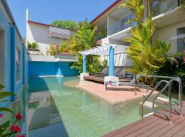 Macrossan House Boutique Holiday Apartments, residence a Port Douglas