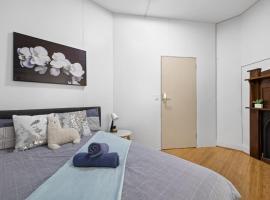 Lidcombe Boutique Guest House near Berala Station6, hotel in Auburn