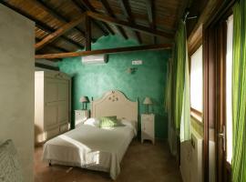 Room in BB - Butterfly Room single, hotelli kohteessa San Michele