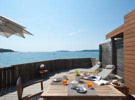 Domaine De Caranella, hotel in zona Spiaggia di Cala Rossa, Porto Vecchio