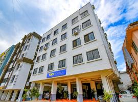 FabHotel White House, hotel a 3 stelle a Pune