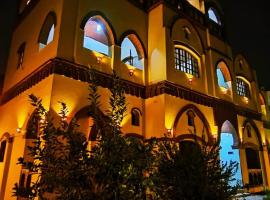 Tasneem Palace, hotel in Luxor