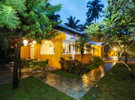 Casa De Piscina by LivingStone, hotel with pools in Majorda