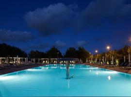 Hotel Quadrifoglio, hotell nära Salerno Costa d'Amalfi flygplats - QSR, 