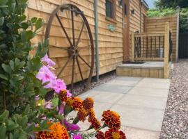 Ye Old Tack Room - Spring Paddock, self catering accommodation in Stafford
