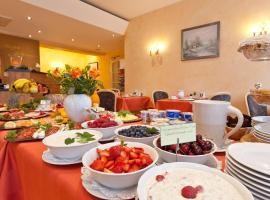 Engelhard Das Landhotel Garni, hotel v destinaci Kirchheim am Ries