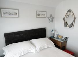 Southville Guest House, homestay in Weymouth