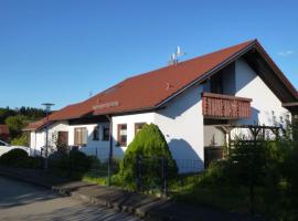 Ferienhaus Unteres Hart, hotell med parkering i Gomadingen