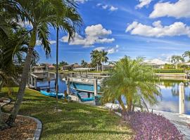 Canal Waterfront Home with Private Pool and Dock!, hotel din Punta Gorda