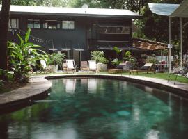 La Negra Surf Hotel, hotel v destinaci Nosara