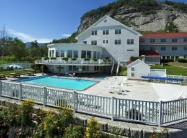 White Mountain Hotel and Resort, hotel a North Conway