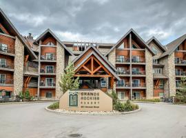 Sundance Suite - Beautiful Condo With Open Pool And Hot Tub, hotell i Canmore