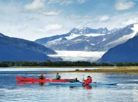 Grandma's House - Large Home - DISCOUNT ON TOURS!, hotel in Mendenhaven