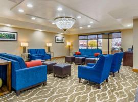 Comfort Inn Ottawa, khách sạn ở Ottawa