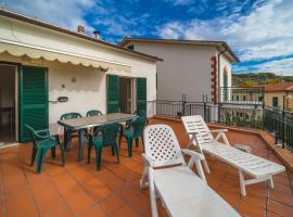 La Terrazza a Seccheto Sul Mare, appartamento a Seccheto