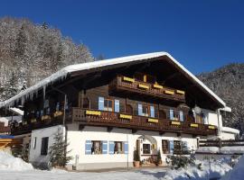 Pension Etzerschlössl, Hotel in Berchtesgaden