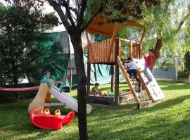 Kid & Holiday 2, self-catering accommodation in Katakálion