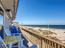 Spacious Beachfront Home w/Deck, Balcony, Central A/C, Washer/Dryer, and WiFi
