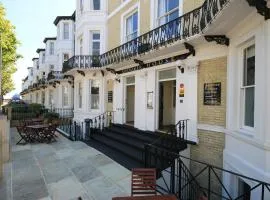 Andover House Hotel & Restaurant - Adults only