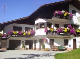 Haus Puit Mandarfen Pitztal, hotel em Sankt Leonhard im Pitztal