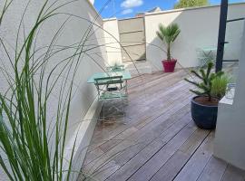 Au 10 Bed & Breakfast, hotel v destinaci Luisant