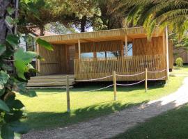 Cabanas Narea, hotel in Laxe