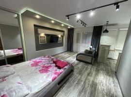 ЛЮКС академика сатпаева 47, nhà nghỉ dưỡng ở Pavlodar