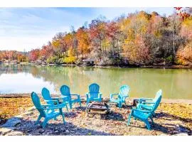 Classic Lake House Lakefront with Fire Pit and Dock