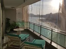 ***Apartamento Pitangueiras Fantástico***