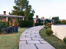 Las Villas Country House, Hotel in Nopala