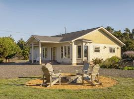 A - Paseo Del Mar, holiday rental in Fort Bragg