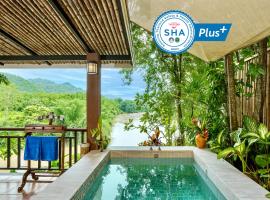 Home Phutoey River Kwai Hotspring & Nature Resort, hotel v destinaci Sai Yok