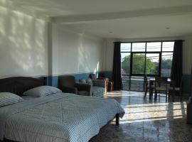 Baanmali Ari, B&B di Pathum Thani