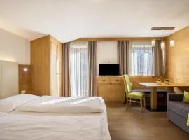 Rosalpina Apt 1