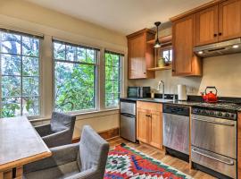 Walkable Portland Studio about 4 Miles to Dtwn!, vacation rental in Portland