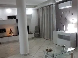 NickyHouse Holiday Home