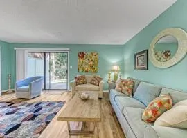 SOUTH BAY BY THE GULF- Private beach access, Community pool, Foosball